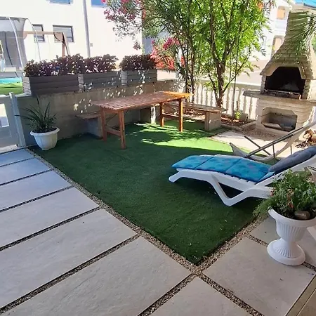 Apartman Mihaela Vir